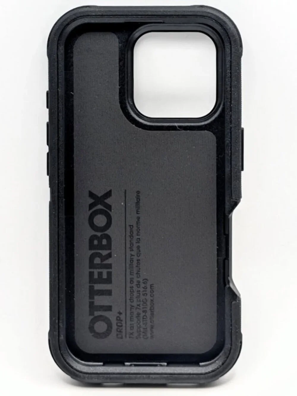 iPhone 16 Pro OtterBox Defender Series Pro Case - Black (MagSafe)